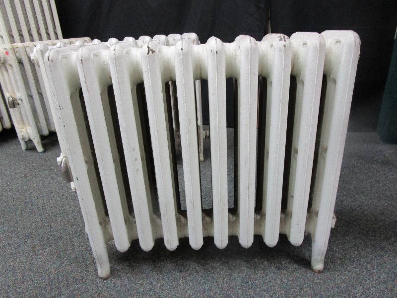lot 10 image: Cast Iron Water Radiators 26 12 W x 23 T x 6 12 D