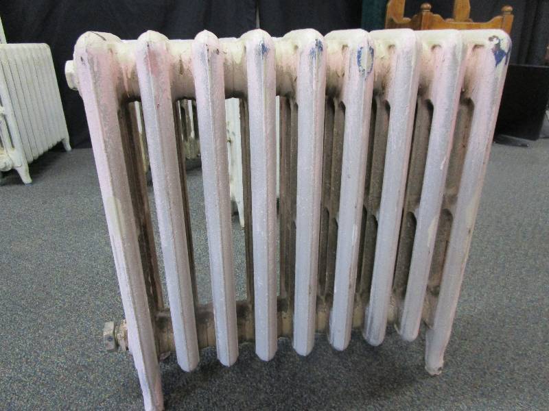 lot 11 image: Cast Iron Water Radiators 24 W x 22 12 H x 6 12 D