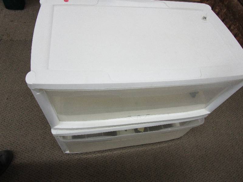 lot 56 image: 2 Stackable Drawers 31 x 18