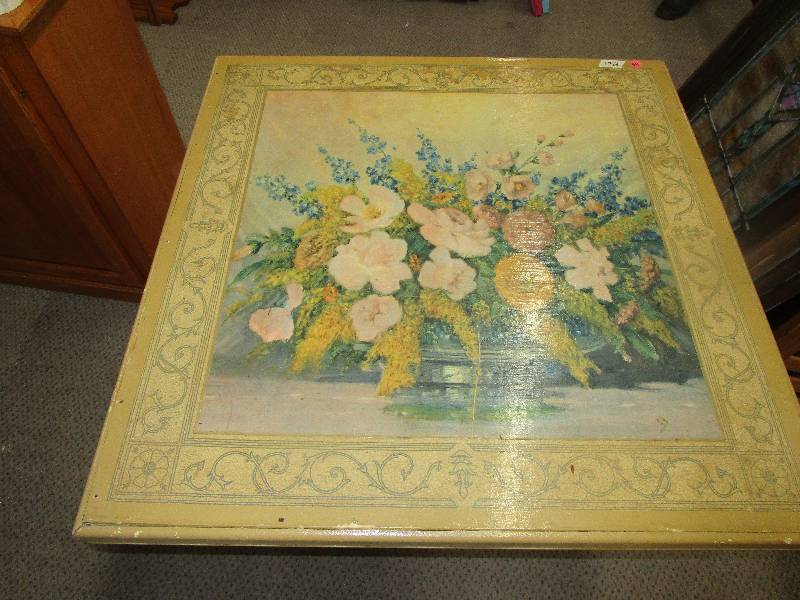lot 59 image: Old Card Table 29 Square
