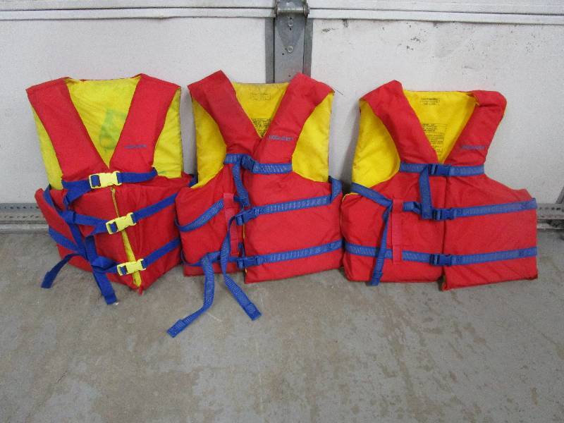 lot 116 image: Life Jackets