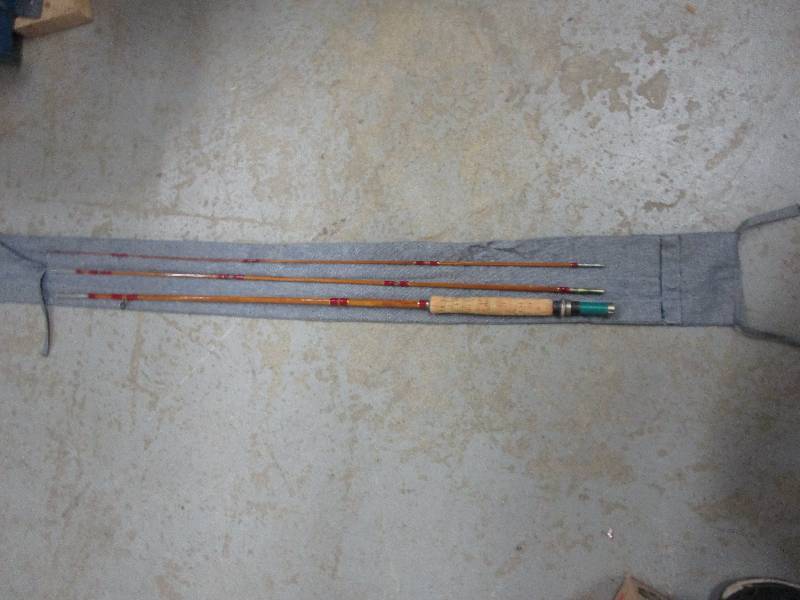 lot 126 image: Bamboo Fly Rod