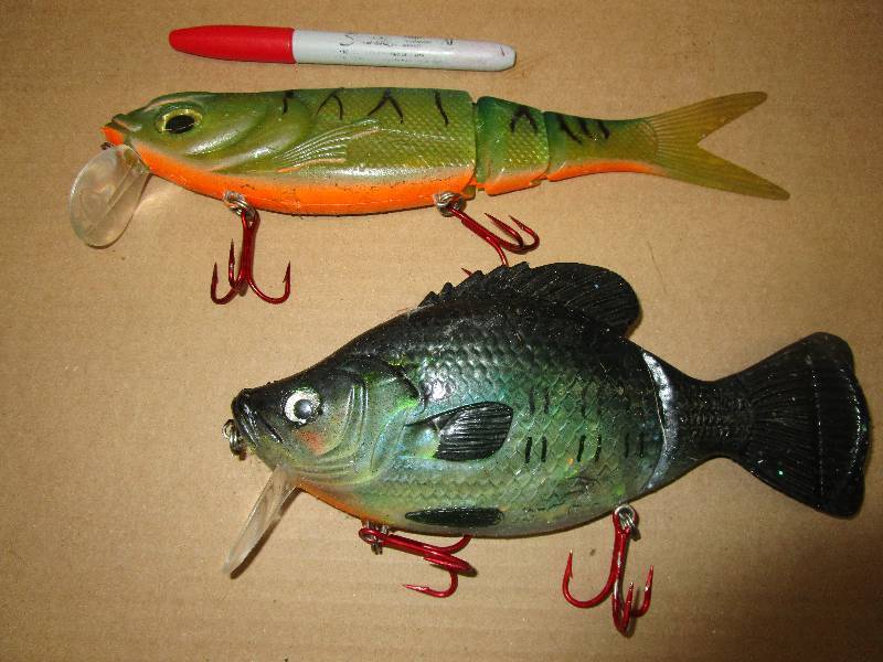 lot 132 image: Large fishing lures