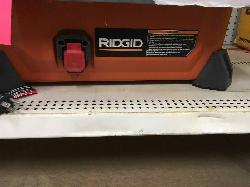 Rigid 7 in. 6.5 Amp Table Top Wet Tile Saw used in working condition