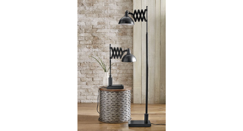 Expandable Floor Lamp open box Reta...
