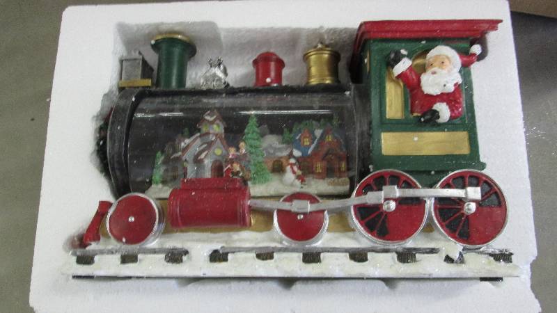 Christmas Train Dcor...