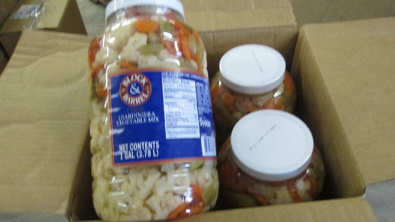 Case of 4 Gallons Block & Barrel Gi...