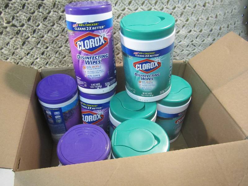 lot 10 image: Mix Lot of 8 Clorox Disinfecting Wi...