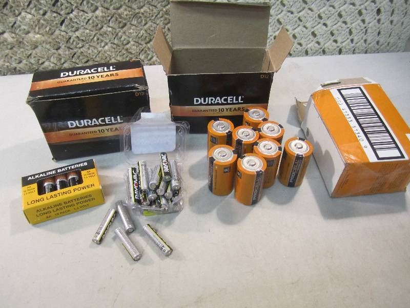 lot 30 image: Mixed Lot of Batteries AAA, AA, and...