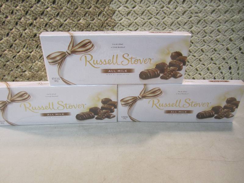 lot 133 image: Lot of 3 Boxes Russell Stover All M...