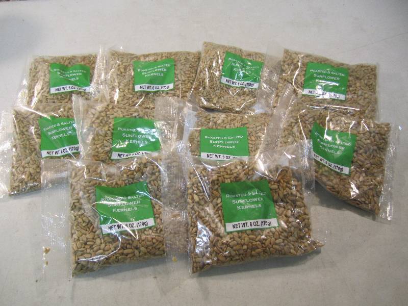 lot 148 image: Lot of 10 Bags Roasted & Salted Sun...
