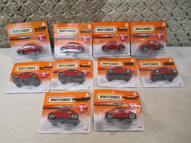 lot 162 image: Lot of 10 Matchbox Concept 1 Beetle...