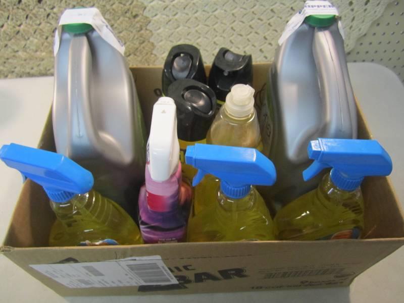lot 187 image: Lot of Misc Cleaners Etc See Photos...