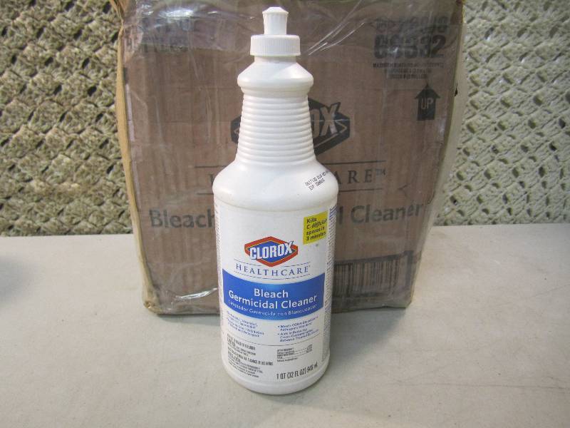 lot 190 image: Case of 6 Clorox Bleach Germicidal ...