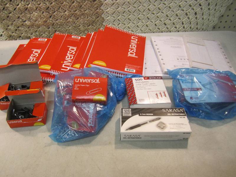 lot 195 image: Lot of Misc Office Items See Photos...