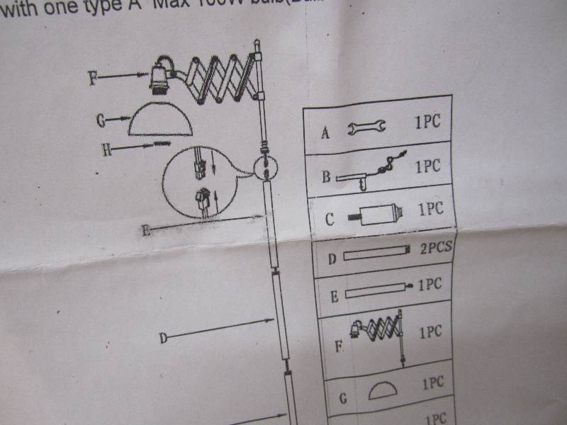 lot 239 image: Black Expandable Floor Lamp New in ...
