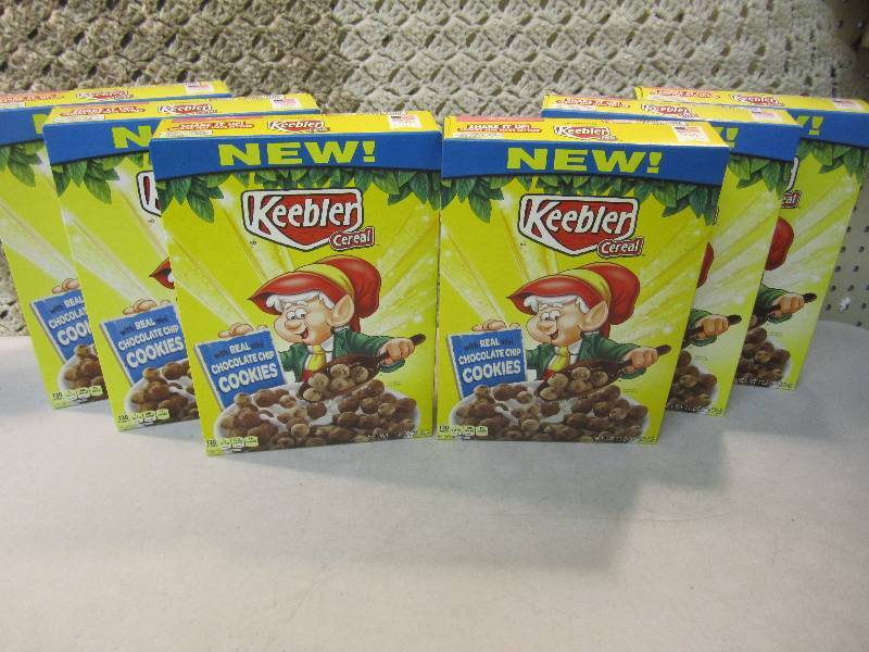 lot 271 image: Lot of 6 Boxes Keebler Cereal with ...