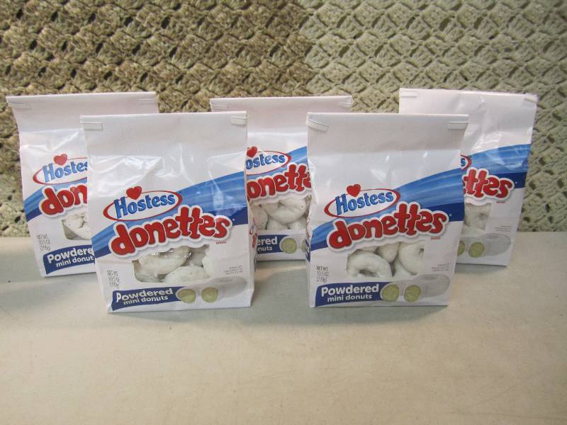 lot 278 image: Lot of 5 Bags Hostess Donettes Powd...