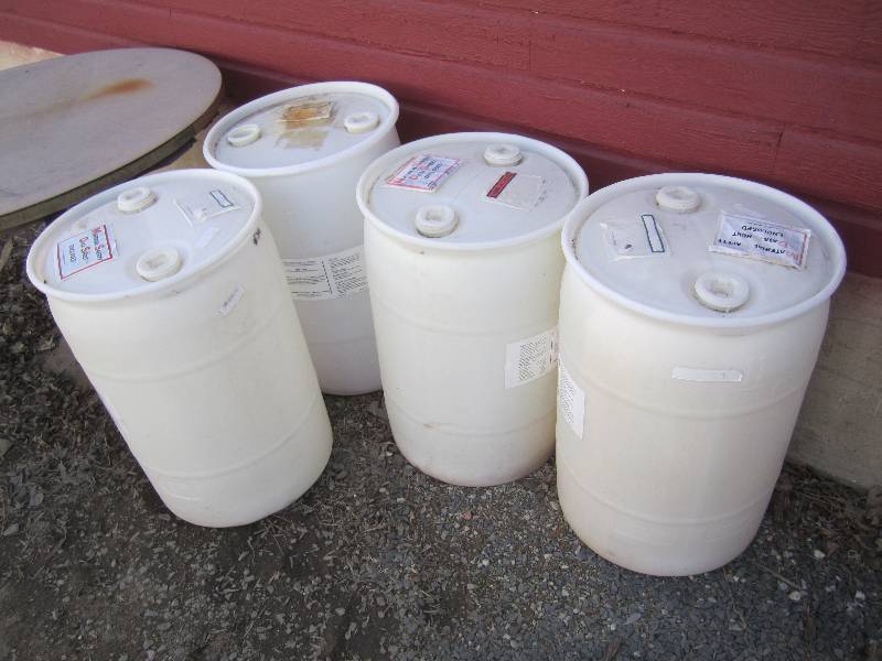 Lot of 4 Plastic Barrels 30 gallon....
