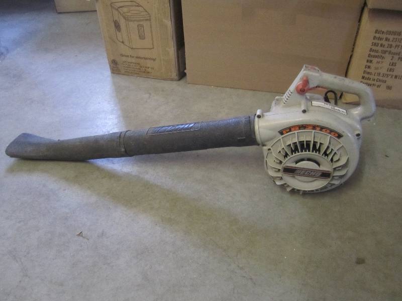 Echo Power Blower PB-2100 Started a...