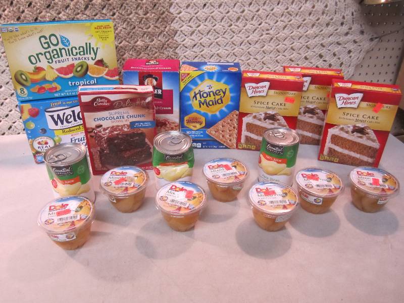 Mixed Lot of Various Snacks and Cak...