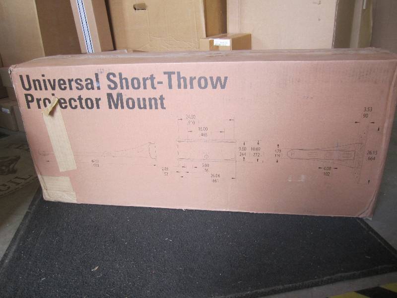 Premier Mounts Universal Short -Thr...