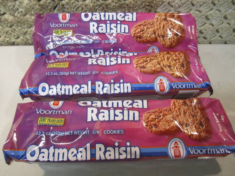 3 Packs of Oatmeal Raisin Cookies B...