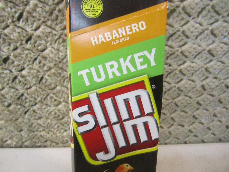 Box of 24 Slim Jim Snack Sticks Hab...