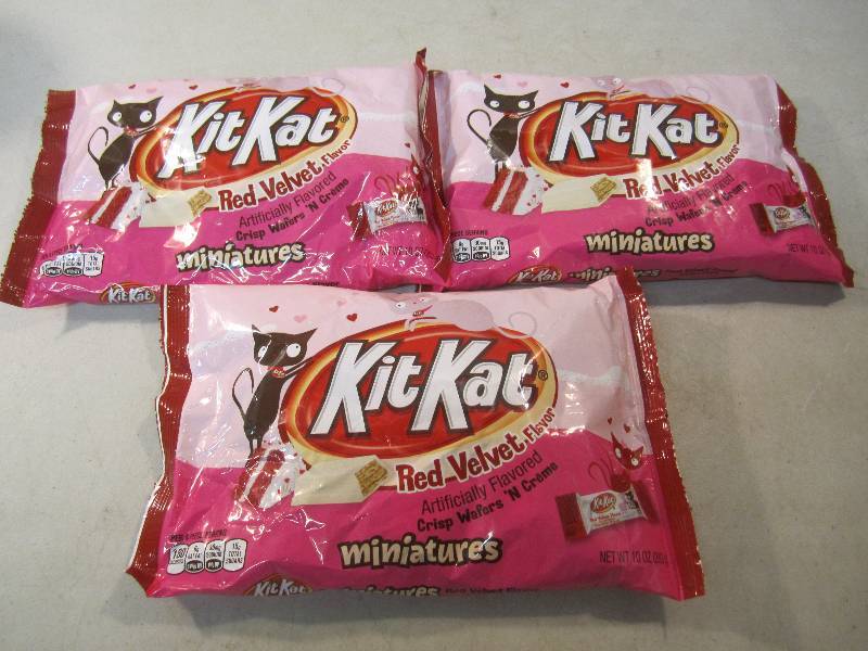 3 Bags Kit Kat Red Velvet Flavor Mi...