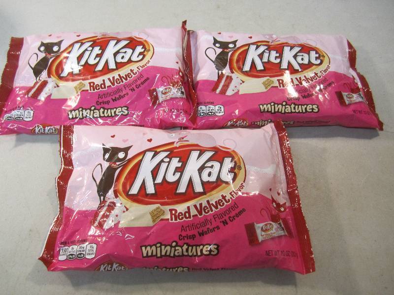 3 Bags Kit Kat Red Velvet Flavor Mi...