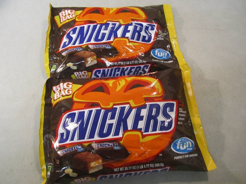 2 Big Bags Snickers Fun Size Candy ...