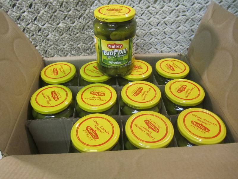 Case of 12 Jars Whole Baby Dill Pic...