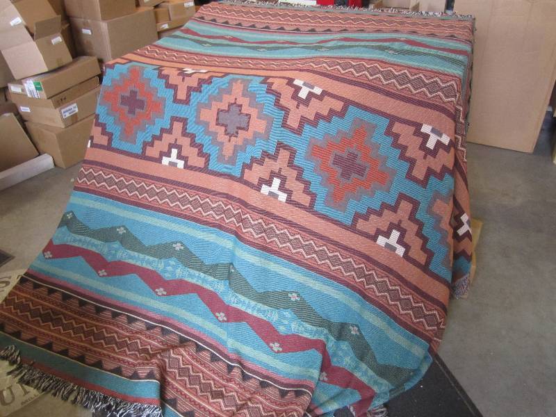 King Size Bedspread 106 x 90  A-2...
