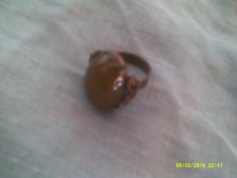 ANTIQUE RING