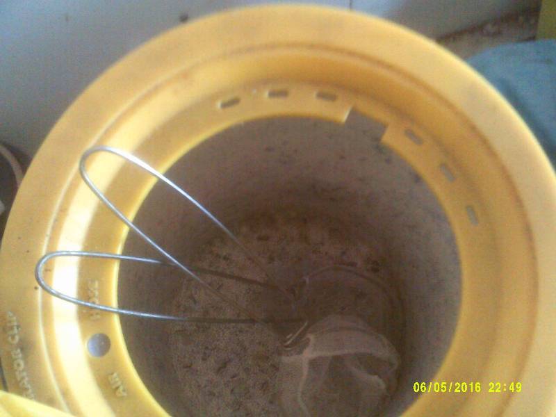 COOL KEEPER MINNOW BUCKET