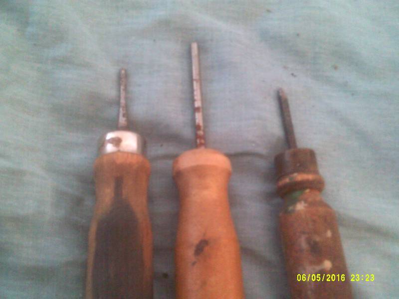 3 VINTAGE WOOD HANDLED LEATHER PUNCHES