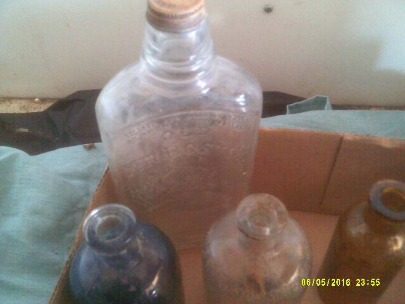 ANTIQUE BOTTLES