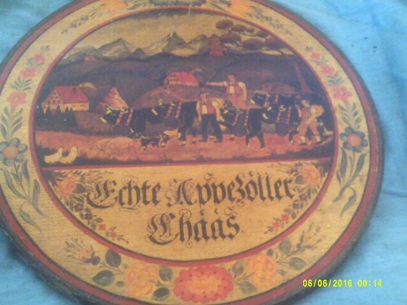 ANTIQUE WOODEN HOT PLATE AND PEPSI PLATE