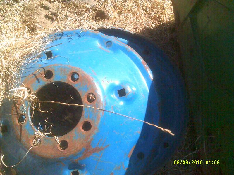 SET OF TRACTOR WHEEL WEIGHTS