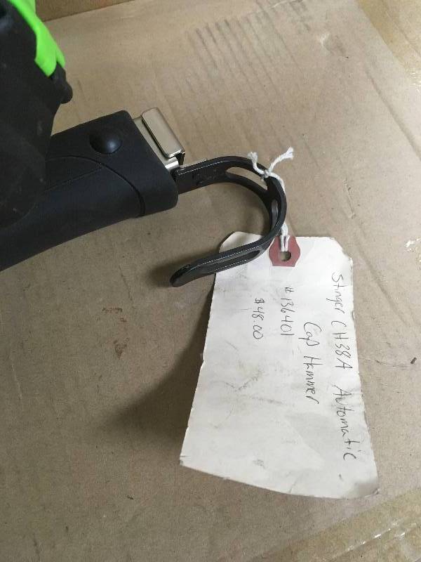 lot 16 image: STINGER Autofeed Cap Hammer used in working condition used in working condition