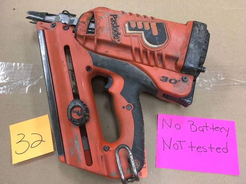 lot 32 image: Paslode Framemaster 30 Degree Impulse Framing Nailer ( Tool Only) No Battery- UN-TESTED used