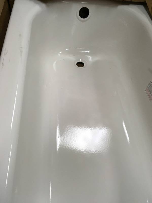 lot 8 image: Kona 54 in. Lx 30 in. W x 15-14 D Porcelain - Finished Steel Bathtub  Open Box not used