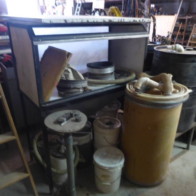 lot 45 image: Industrial Sandblaster Unit