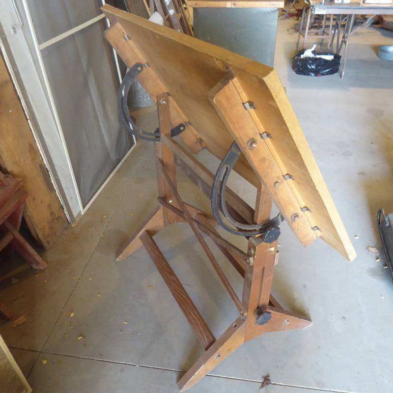 lot 88 image: Vintage Adjustable Art Easel