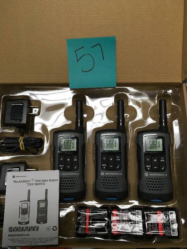 lot 57 image: Motorola Talkabout T200tp Walkie Talkies Rechargeable not used
