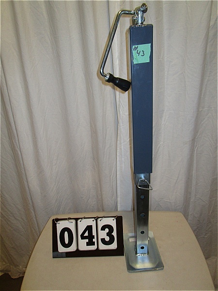 lot 43 image: 5000 lb Trailer Jack - Top Wind