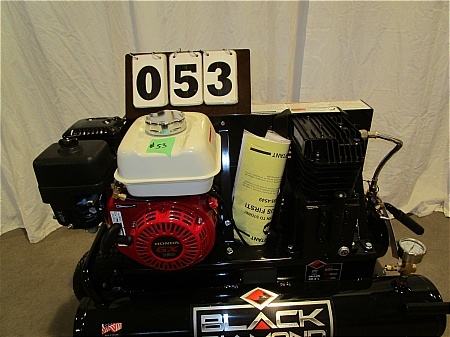 lot 53 image: Black Diamond Job Site Air Compressor