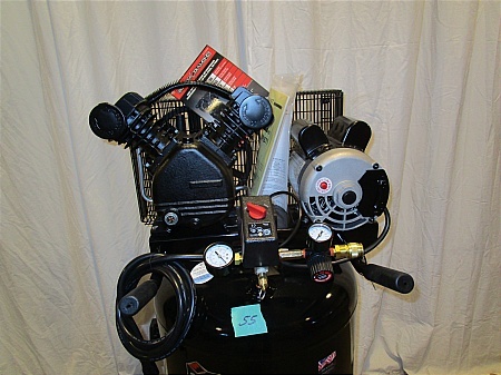 lot 55 image: Black Diamond 30 Gallon Portable Air Compressor