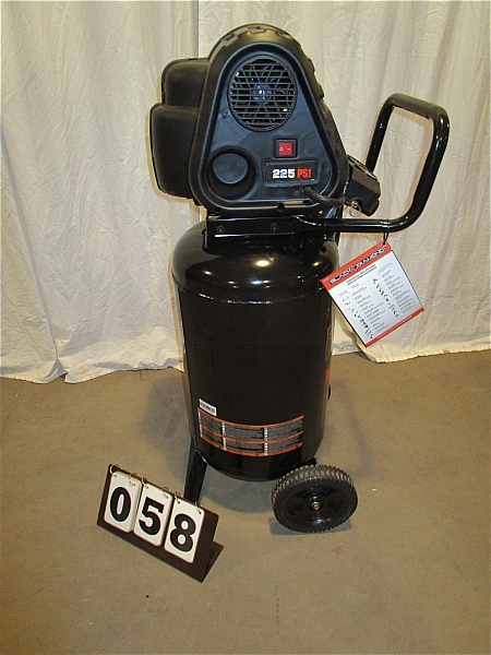 lot 58 image: Black Diamond 15 Gallon Portable Air Compressor