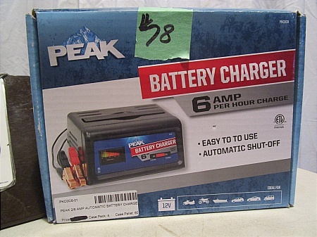 lot 78 image: Peak 6 Amp Battery Charger